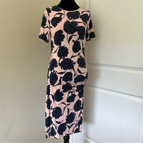 A Pea In The Pod pink short sleeve pullover maternity dress w/ flowers Size S - Picture 2 of 6